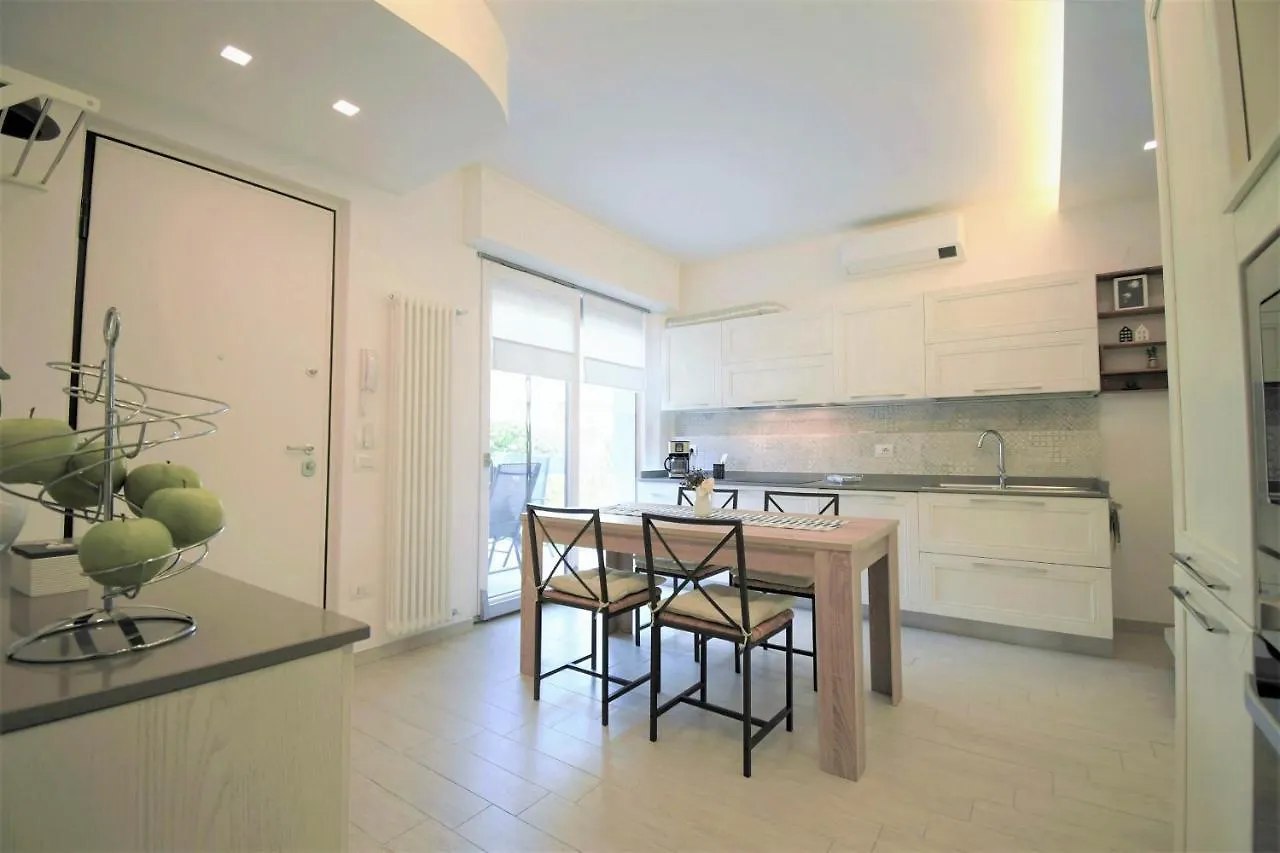 Apartment Christina'S Home Desenzano del Garda