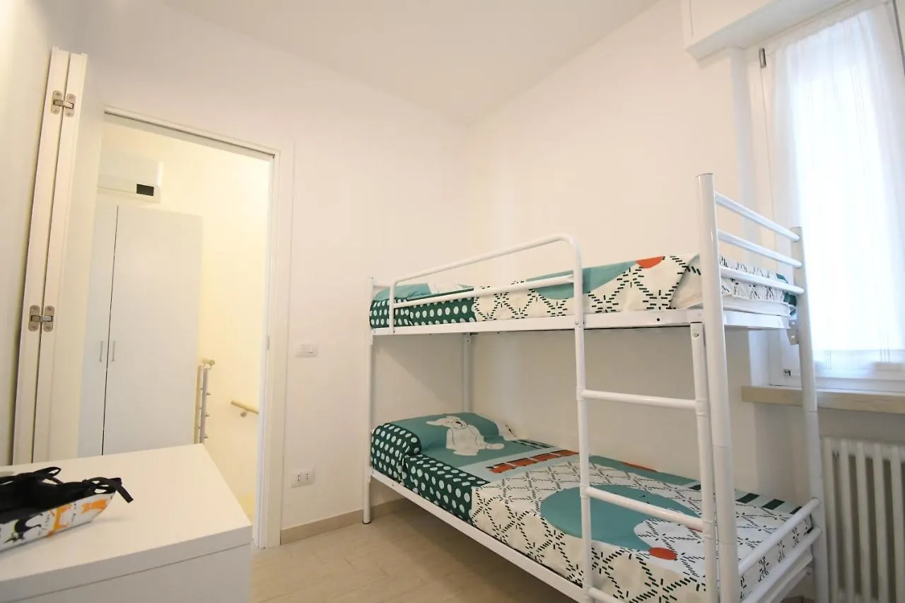 Apartment Christina'S Home Desenzano del Garda Italien