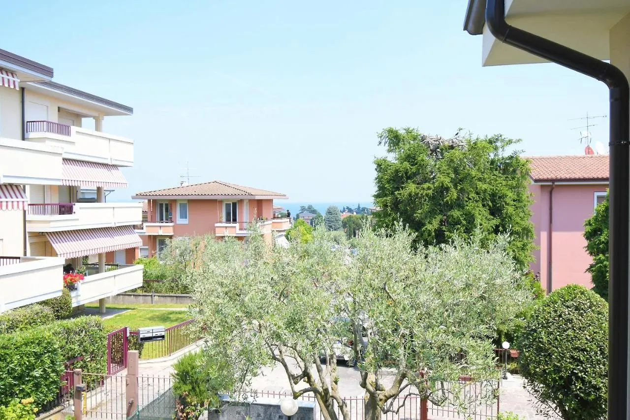 Christina'S Home Desenzano del Garda 0*,  Italien